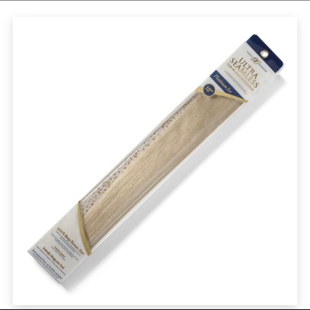 Ulta seamless clip-in extensions / platinum ice 18’